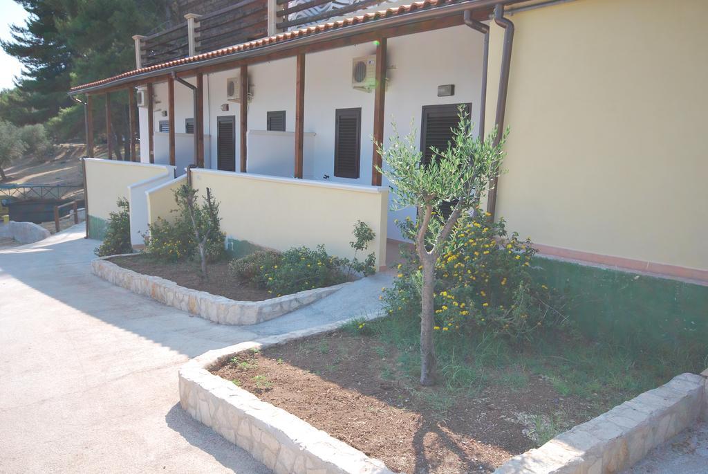 Villaggio Santo Stefano Vieste Camera foto
